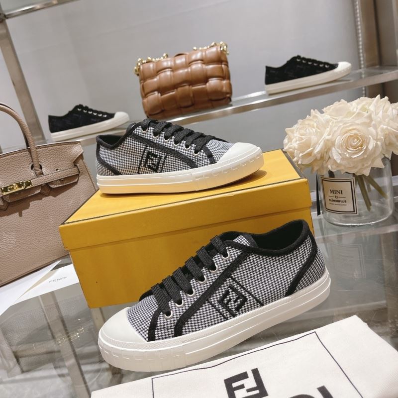 Fendi Low Shoes